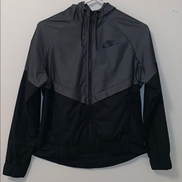 Nike Jackets & Blazers - Nike windbreaker